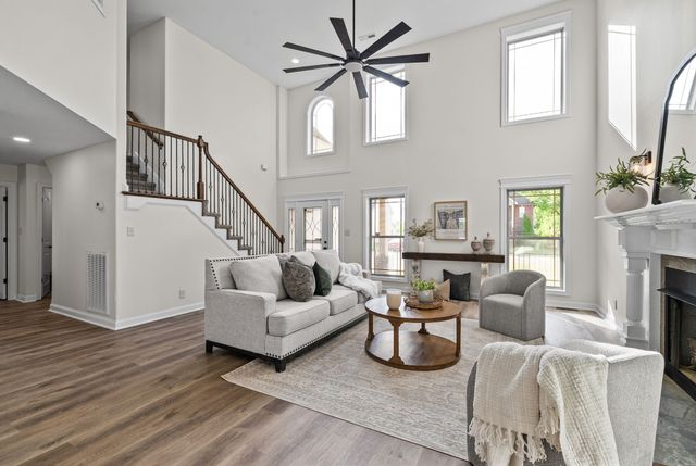 1708 Spring Haven Dr, Clarksville, TN 37042
