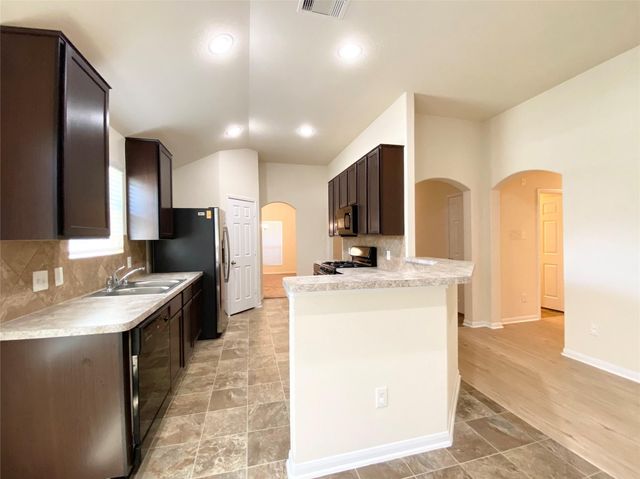 15202 Pecan Landing Drive, Houston, TX 77090