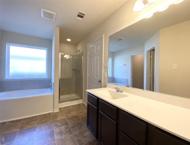 15202 Pecan Landing Drive, Houston, TX 77090