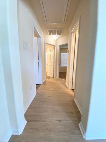 15202 Pecan Landing Drive, Houston, TX 77090