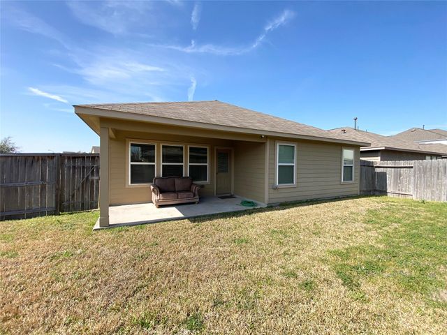 15202 Pecan Landing Drive, Houston, TX 77090