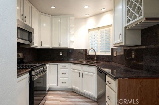 12 Willowcrest, Pomona, CA 91766