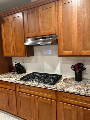 1816 E Knights Ferry Dr, Plumas Lake, CA 95961