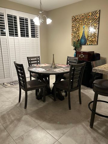 1816 E Knights Ferry Dr, Plumas Lake, CA 95961