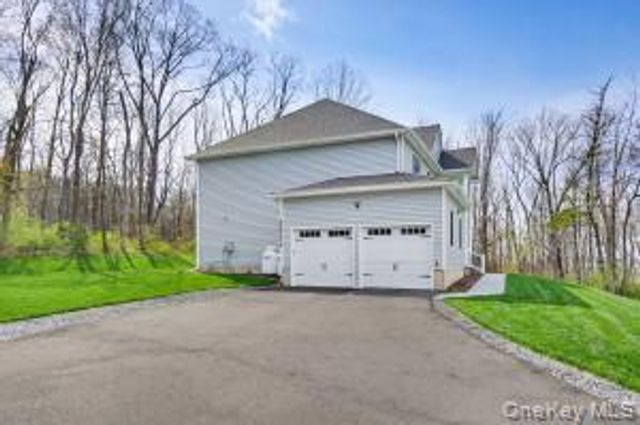 1575 Route 17A, Warwick, NY 10990