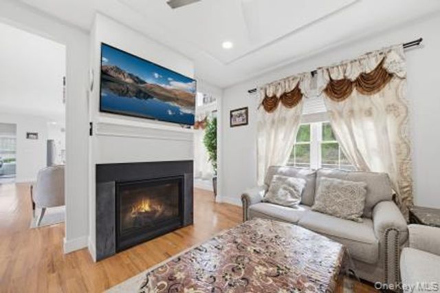 1575 Route 17A, Warwick, NY 10990