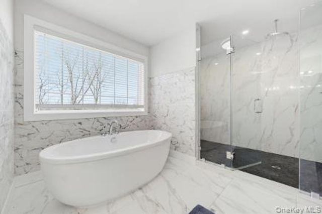 1575 Route 17A, Warwick, NY 10990