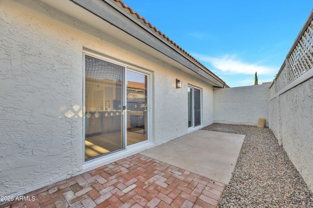 2819 N 49TH Street, Phoenix, AZ 85008