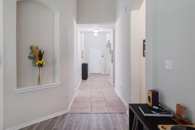 9212 Pioneer Forest DR, Austin, TX 78744