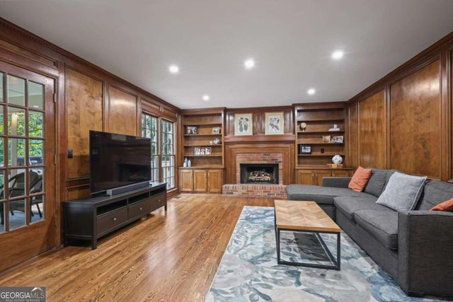 2426 Saint Croix Circle, Marietta, GA 30062