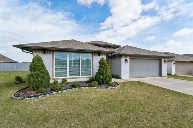 2965 NW 184th Terrace, Edmond, OK 73012