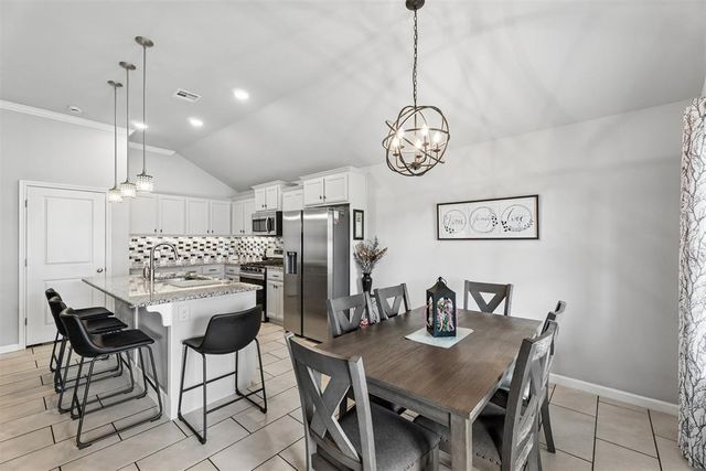 2965 NW 184th Terrace, Edmond, OK 73012