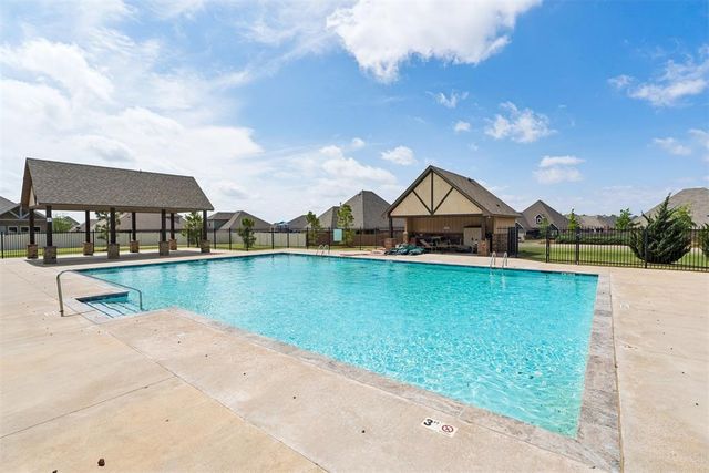 2965 NW 184th Terrace, Edmond, OK 73012