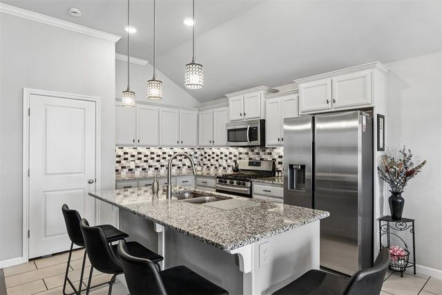 2965 NW 184th Terrace, Edmond, OK 73012
