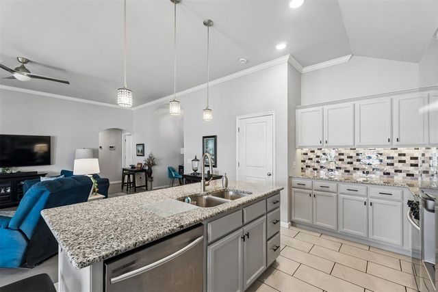 2965 NW 184th Terrace, Edmond, OK 73012