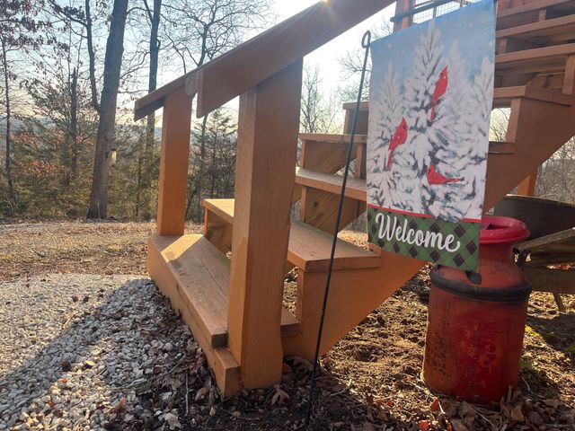 31797 State Highway 76, Norwood, MO 65717