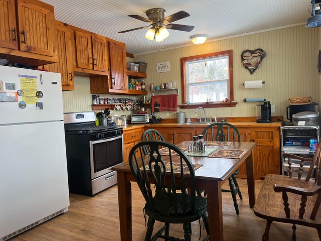 31797 State Highway 76, Norwood, MO 65717