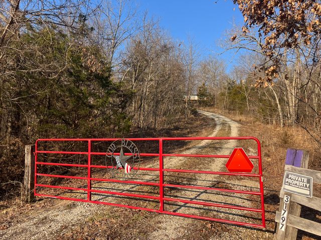 31797 State Highway 76, Norwood, MO 65717