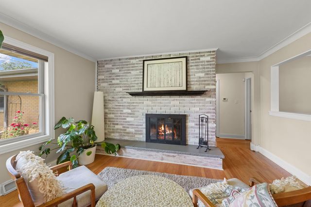 2839 School Street, Flossmoor, IL 60422