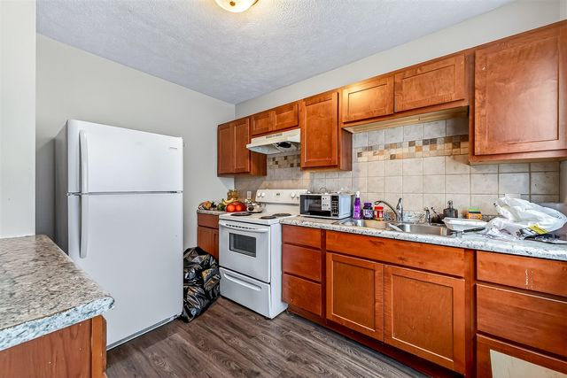 1783 Sanford Street, Muskegon, MI 49441