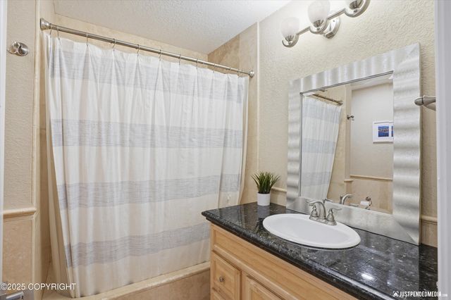 13141 Nora Drive, Anchorage, AK 99515