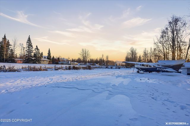 13141 Nora Drive, Anchorage, AK 99515