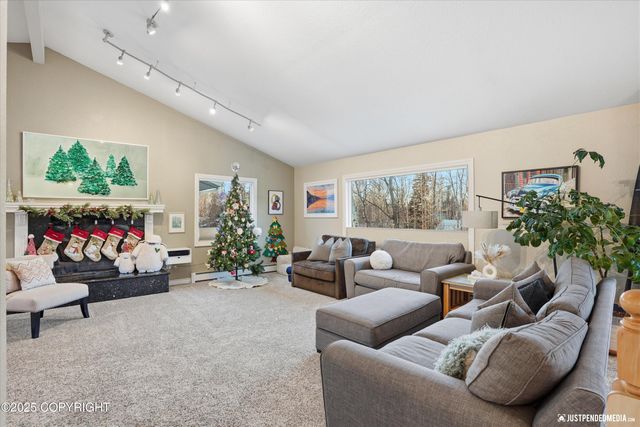 13141 Nora Drive, Anchorage, AK 99515