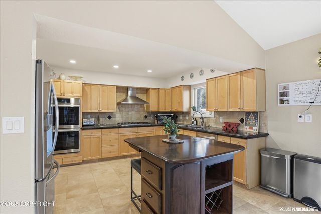 13141 Nora Drive, Anchorage, AK 99515