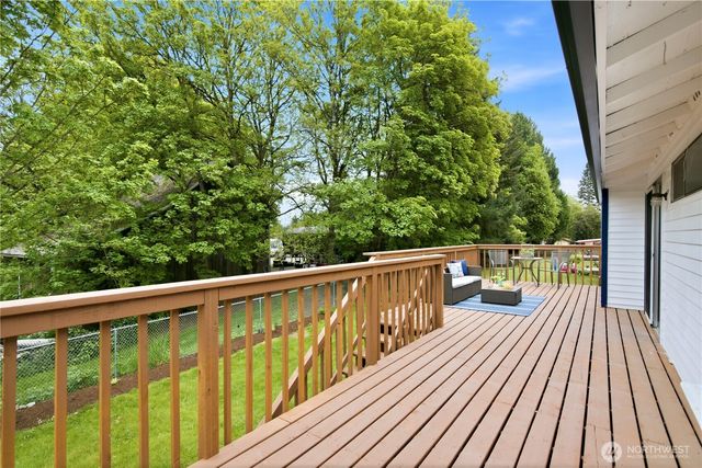 25810 129th Place SE, Kent, WA 98030