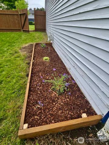 25810 129th Place SE, Kent, WA 98030