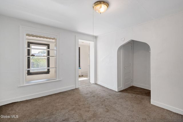 128 Hamilton Street, Albany, NY 12207