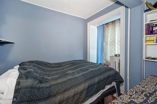 128 Hamilton Street, Albany, NY 12207