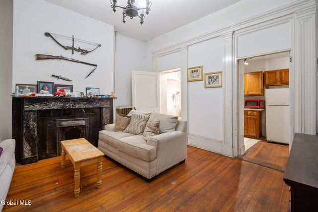 128 Hamilton Street, Albany, NY 12207