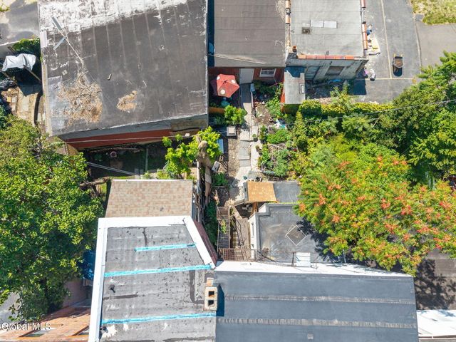 128 Hamilton Street, Albany, NY 12207