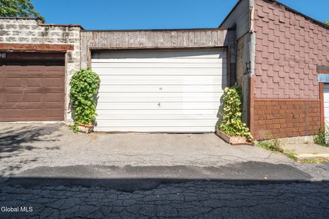 128 Hamilton Street, Albany, NY 12207