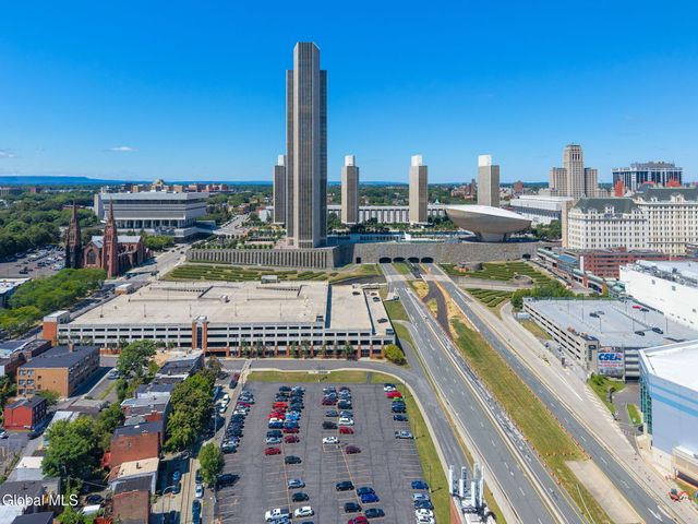 128 Hamilton Street, Albany, NY 12207