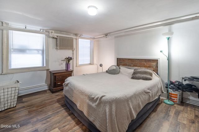 128 Hamilton Street, Albany, NY 12207