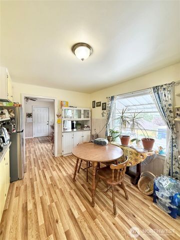 12 Dewberry Avenue W, Omak, WA 98841