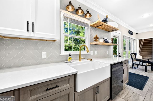 89 Dove Trail, Hoschton, GA 30548