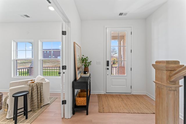 2958 Peaceful Valley Drive, Columbia, TN 38401