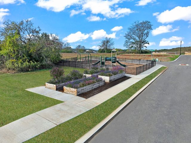 2958 Peaceful Valley Drive, Columbia, TN 38401