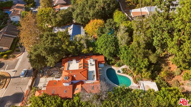 1260 Roscomare Road, Los Angeles, CA 90077