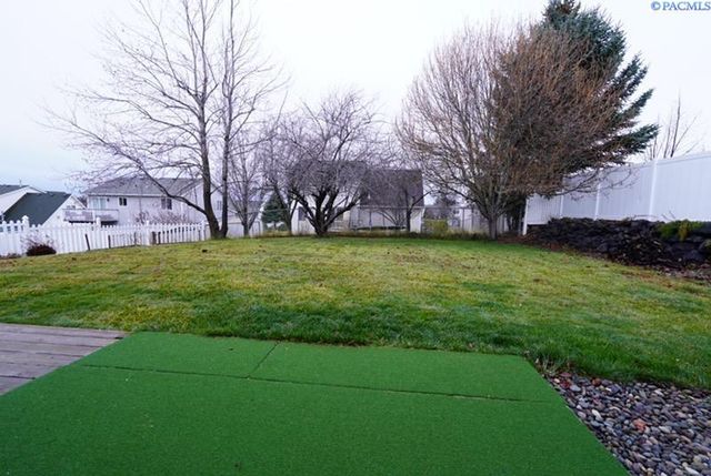 1945 NW Valhalla Dr., Pullman, WA 99163