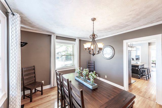 1745 Saundersville Rd, Hendersonville, TN 37075