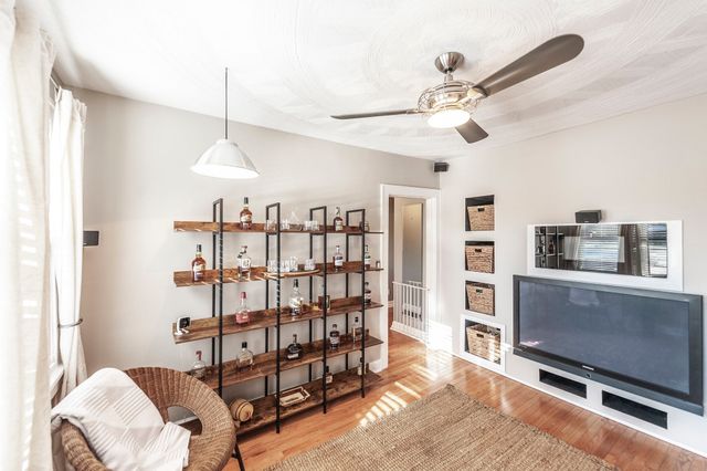 1745 Saundersville Rd, Hendersonville, TN 37075