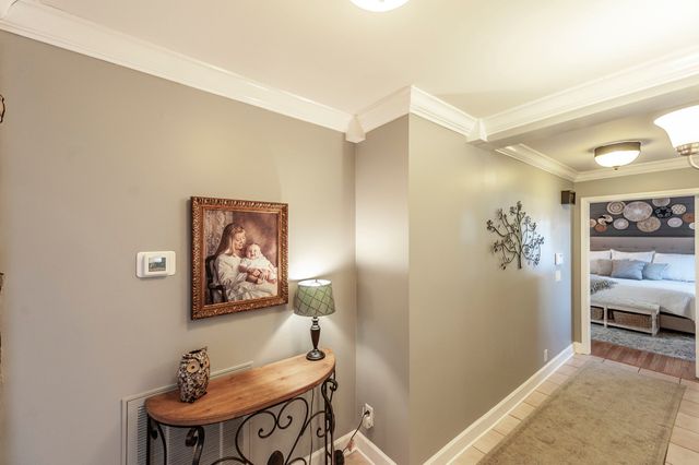 1745 Saundersville Rd, Hendersonville, TN 37075