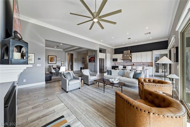 12335 Skyracer Drive, Las Vegas, NV 89138