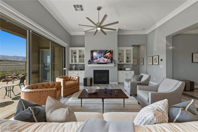 12335 Skyracer Drive, Las Vegas, NV 89138