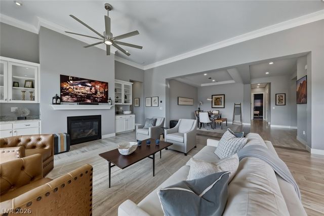 12335 Skyracer Drive, Las Vegas, NV 89138