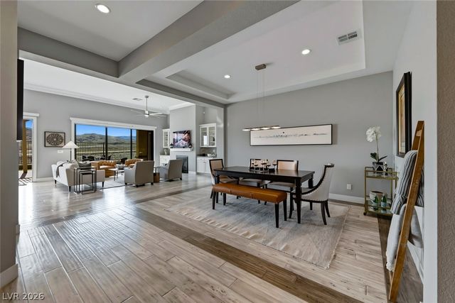 12335 Skyracer Drive, Las Vegas, NV 89138